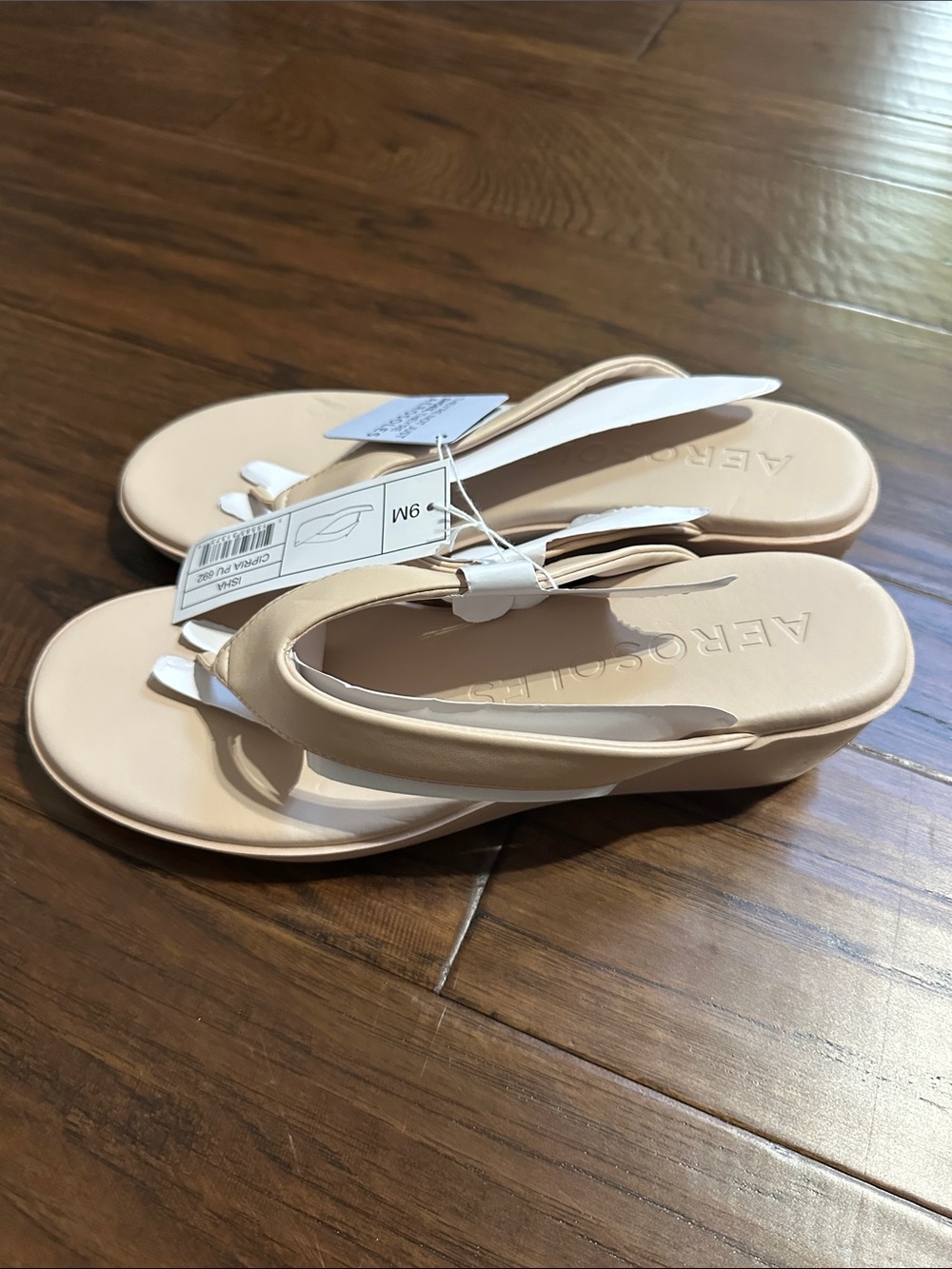 AEROSOLES Nude/Beige Thong Sandals - Picture 3 of 4